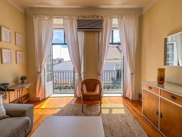 Charming 6 Bedroom Apartment in Historical Santos