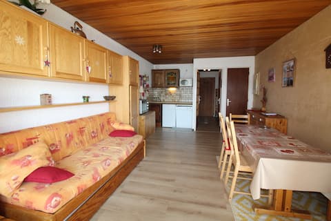 Top performing Airbnb: At the Little Huez in Auris