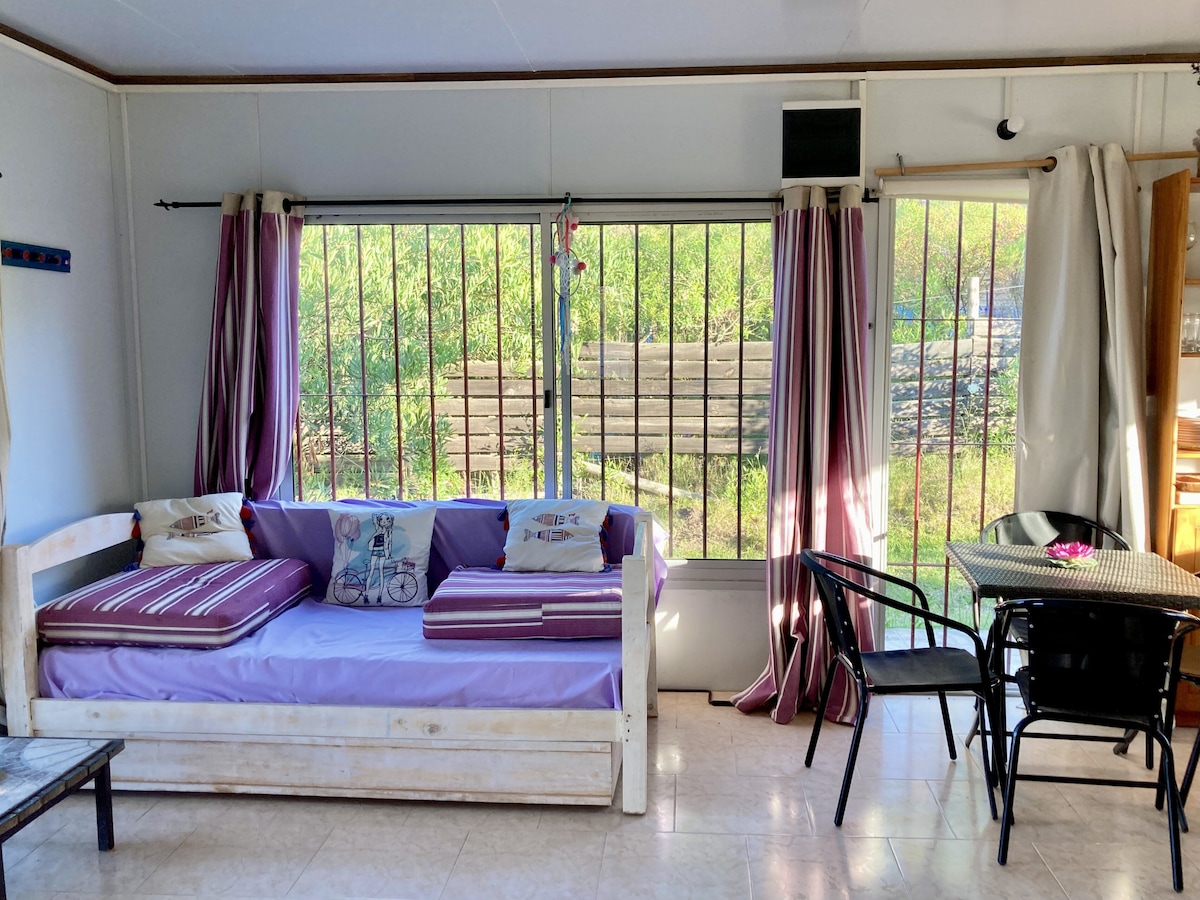 Top Airbnb: Comfortable house between hills and sea in Playa Hermosa