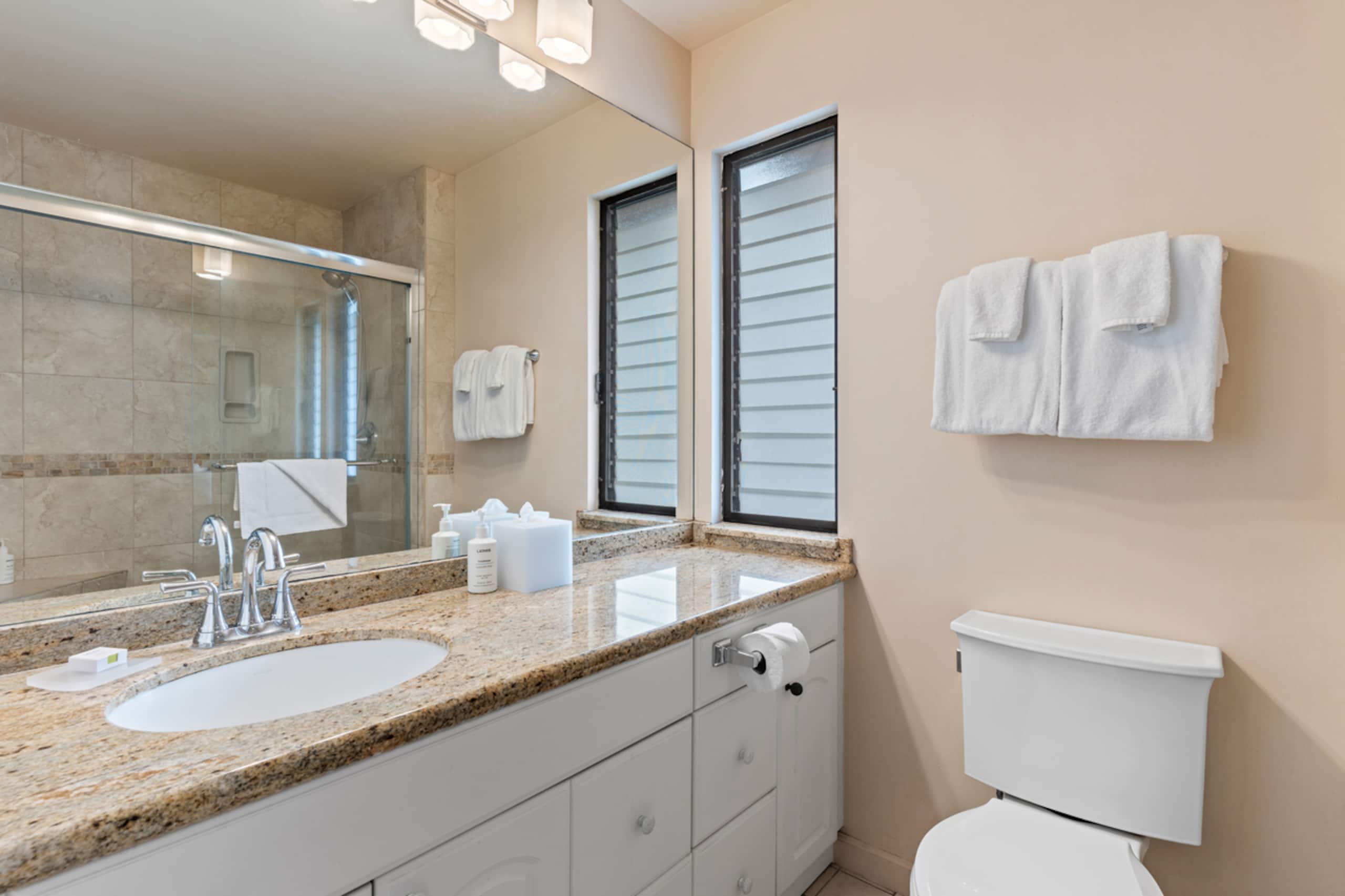 Wailea Ekahi Ocean View Studio! - Image 9