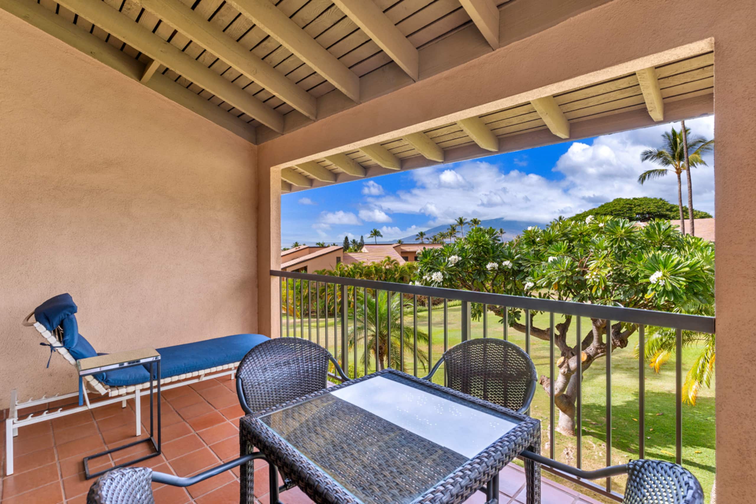 Wailea Ekahi Ocean View Studio! - Image 16