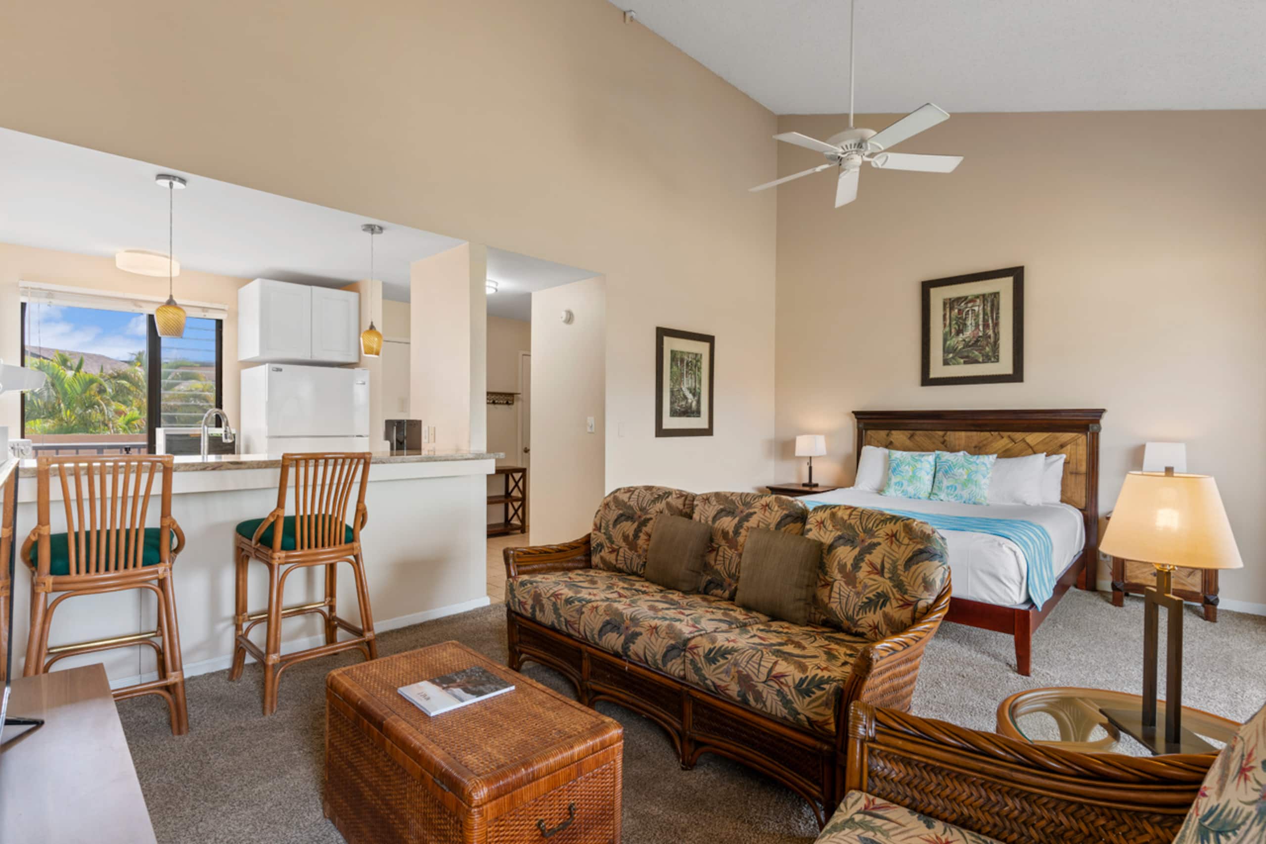 Wailea Ekahi Ocean View Studio! - Image 35