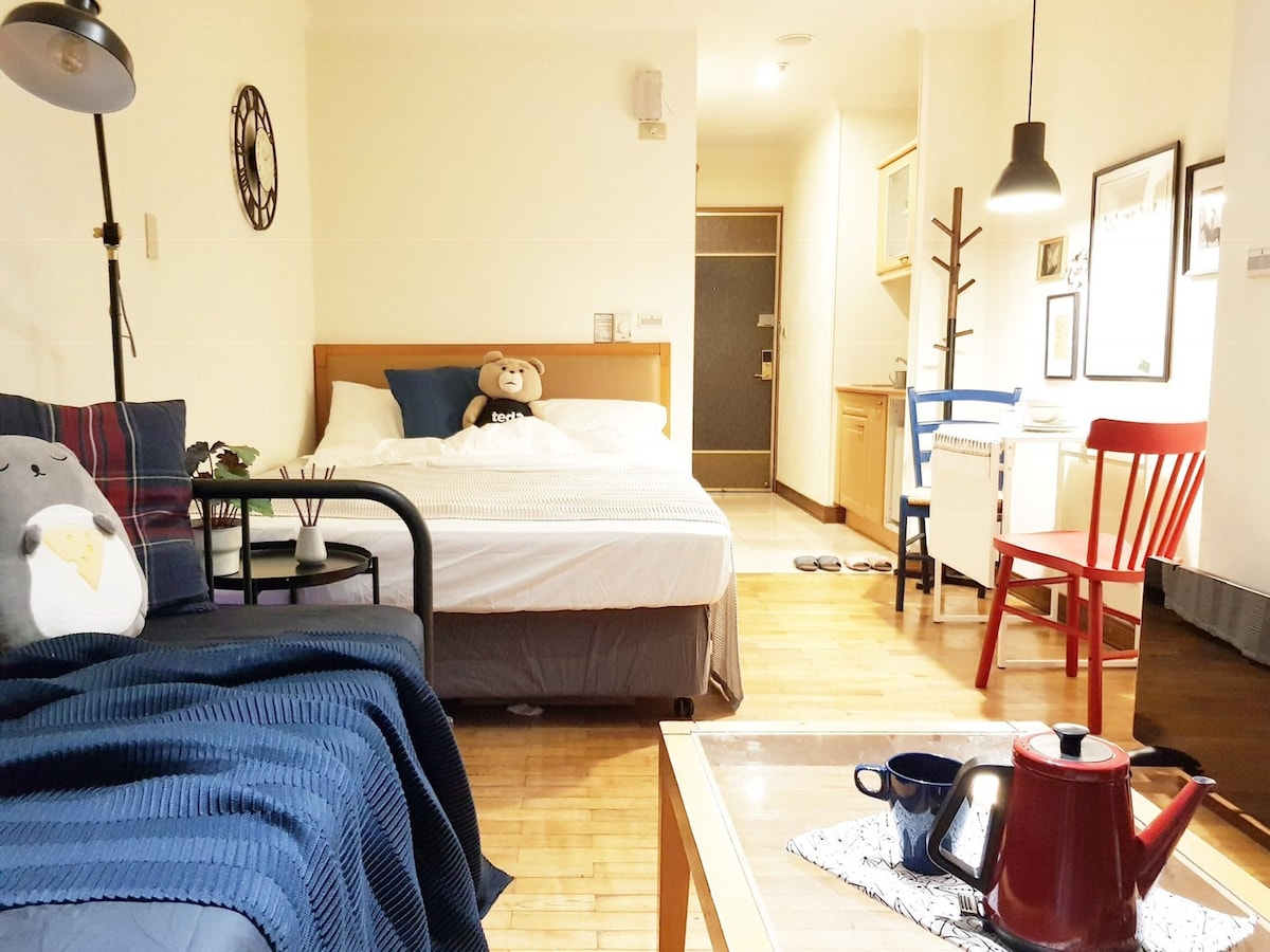 타이중 엘리베이터/전자레인지/주방/드라이 욕실 - 台中市의 콘도에서 살아보기, 西區, 대만 - 에어비앤비