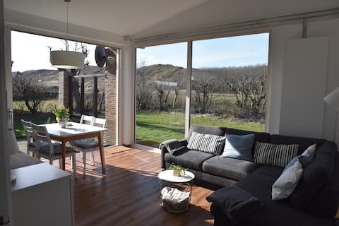 Top performing Airbnb: Vacation home Kiwi - with dune view in Wijk 07 Duinzoom