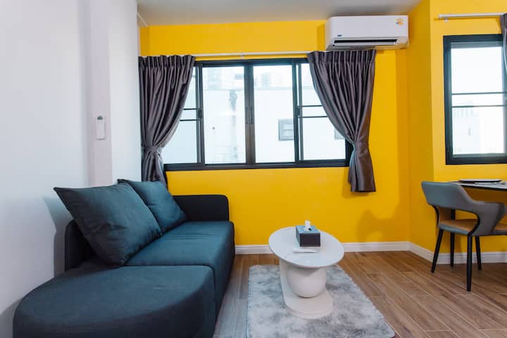 Seaside Serenity, Chic Condo. - Hua Hin