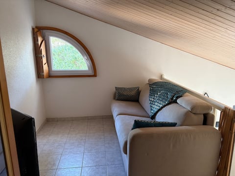 Top Airbnb: House – direct beach access à La Tranche Sur Mer