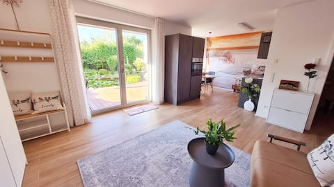 Successful Airbnb property: Apartment by the water lily pond in Fulda