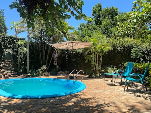 Entire house with patio, pool, airport area