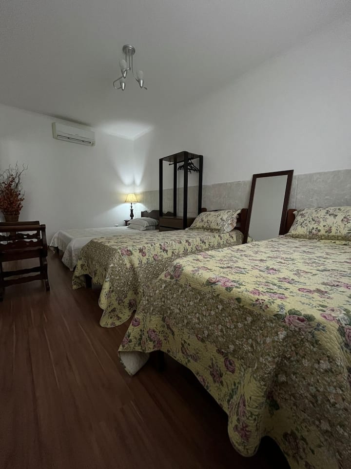 საძინებელი 4