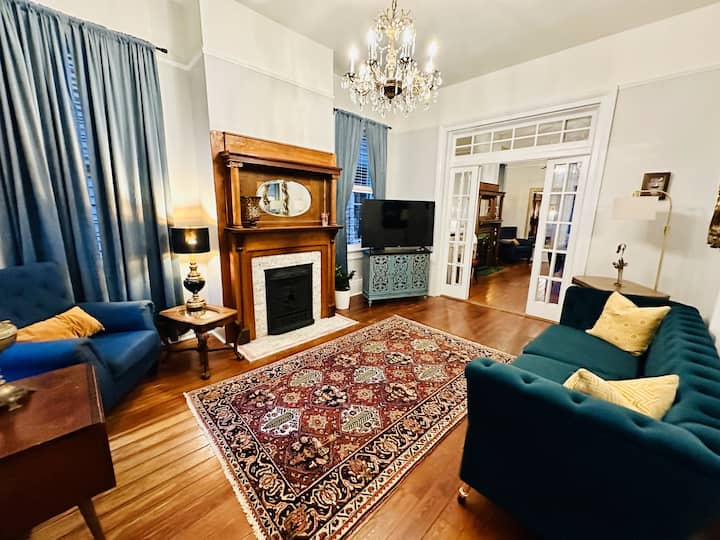 The Little Pink House on Milan - Houses for Rent in New Orleans