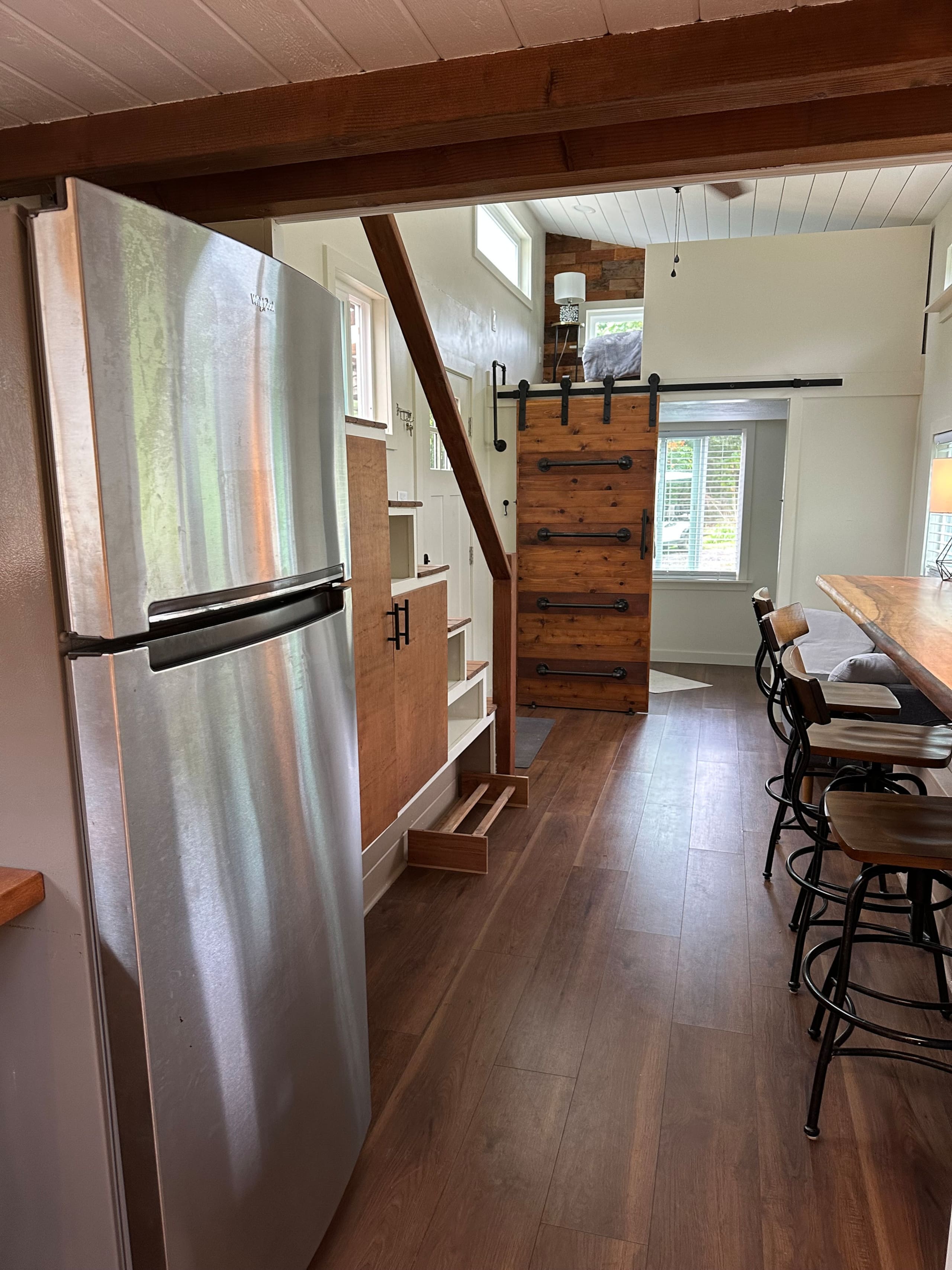 Eco Tiny Home + Outdoor Oasis. 5 min to Hilo. - Photo 12