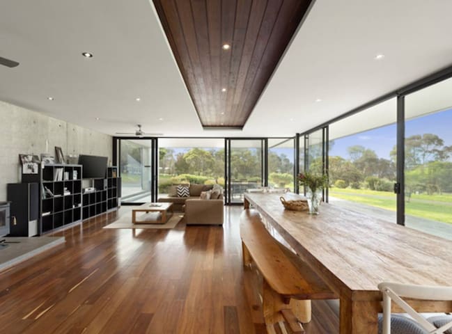 Cypress Hill – By the Ocean