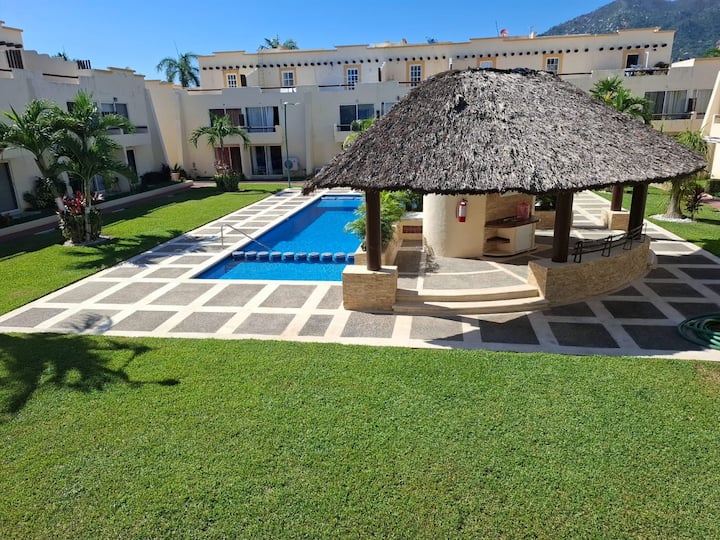 Depto. Tipo Suite, Zona Diamante - Acapulco