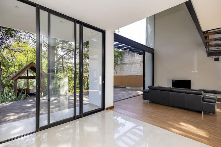 Casa Moderna Próx. Parque Tanguá -Bosque Privativo - Curitiba