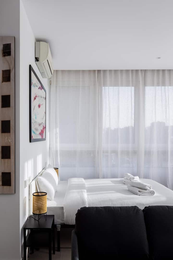 Sunny Studio With Ac In Hortaleza - Municipality of Alcobendas