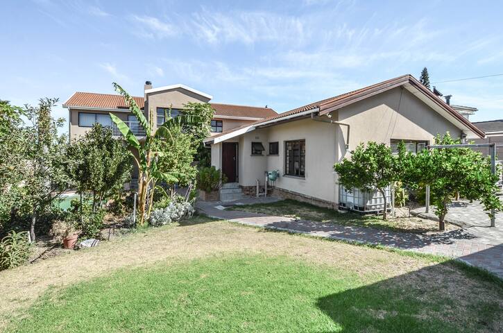 Plattekloof Mews gallery image 5