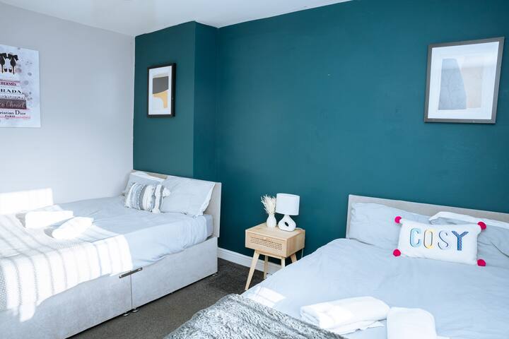 غرفة النوم 2