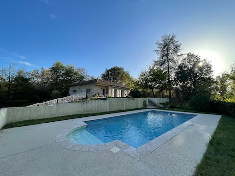 Albi, Peaceful haven house with pool