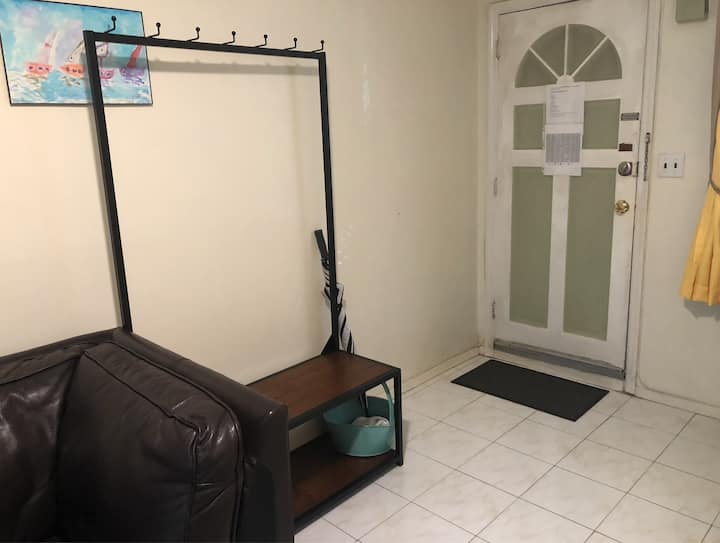 Spacious Suite W. Private Entrance - Queens, NY