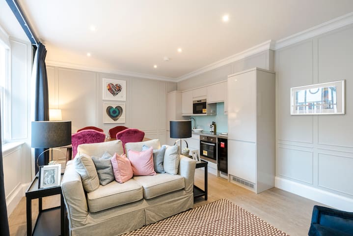 Superior Two-Bed Knightsbridge
