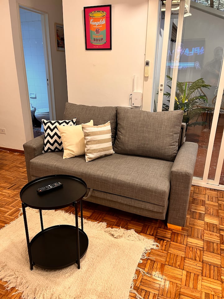 Departamento de 2 ambientes con patio y lavadora en Villa Crespo