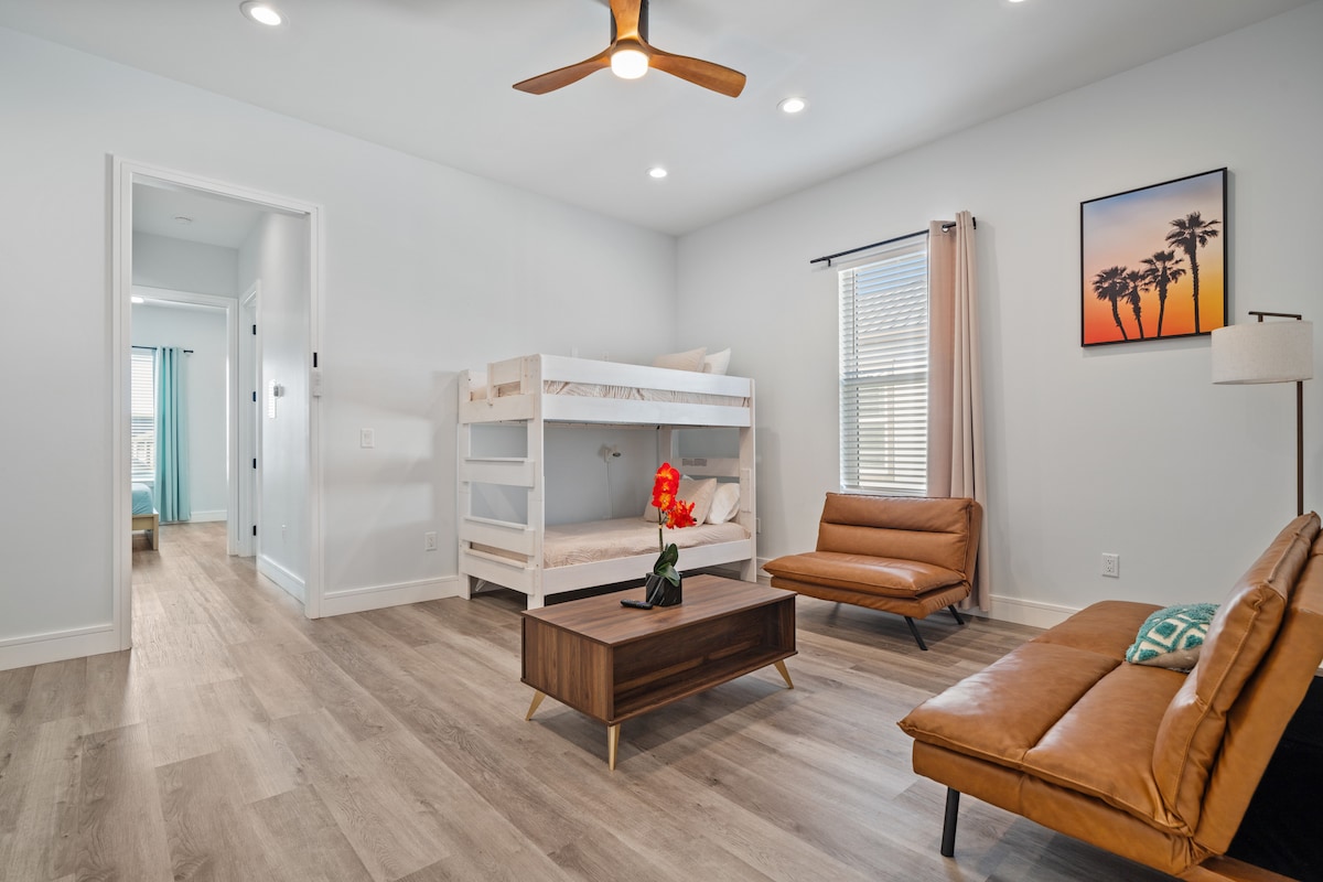 Druhý obytný priestor na poschodí v bývaní