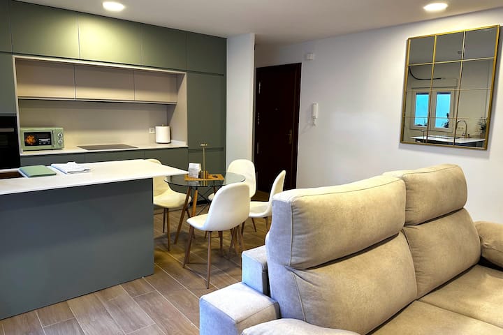 Stunning Luxury Penthouse Suites For Rent In La Macarena image