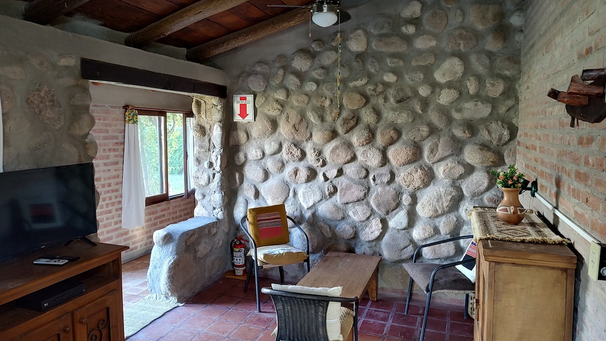 Erfolgreiche Airbnb-Immobilie: Serrano Shelter in Nono