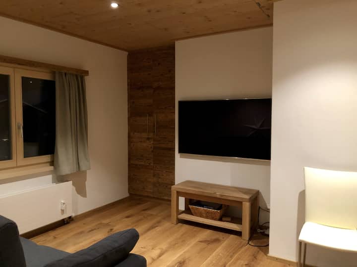 Chumba cha 2 cha kulala cha Mgeni
Kitanda 1 cha ghorofa