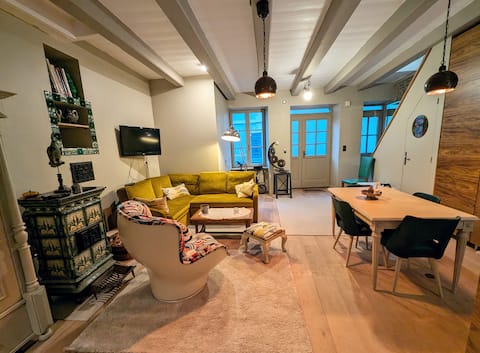 Annonce Airbnb populaire: Atypical fisherman's house in the heart of Cancale à Ille Et Vilaine