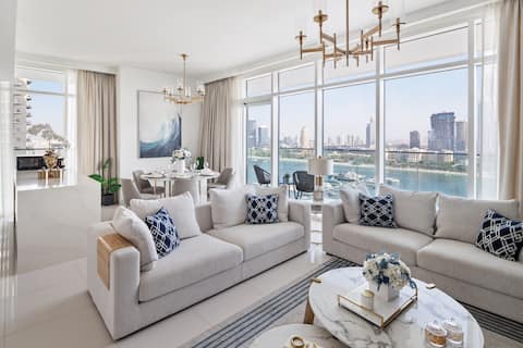 4BR Beachfront | Marina & Palm View