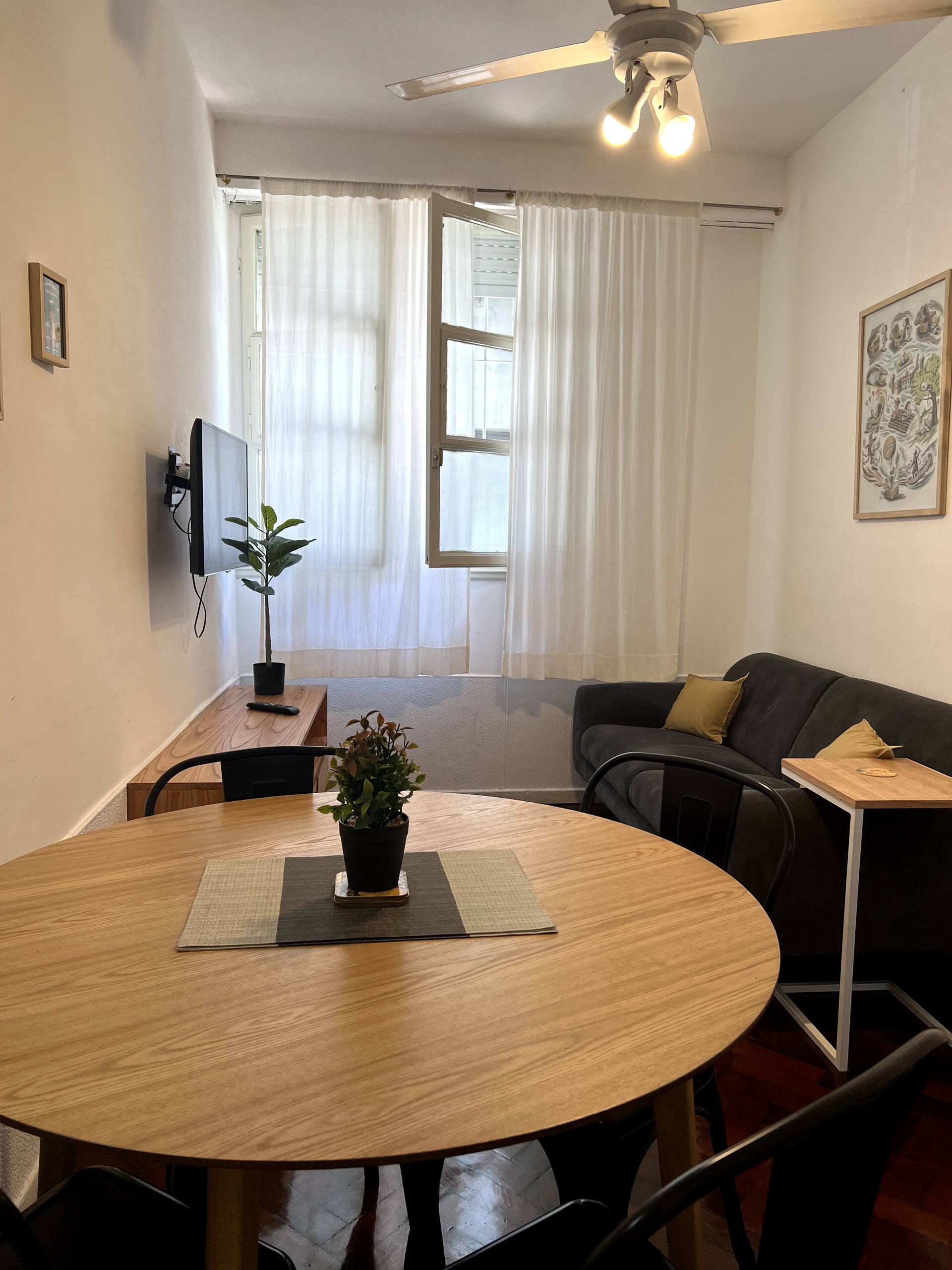Two-bedroom apartment in San Telmo