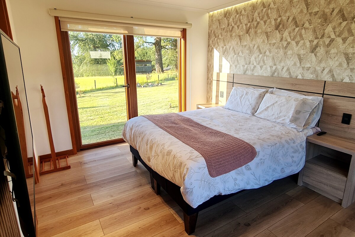 Hlavná spálňa s vlastnou kúpeľňou