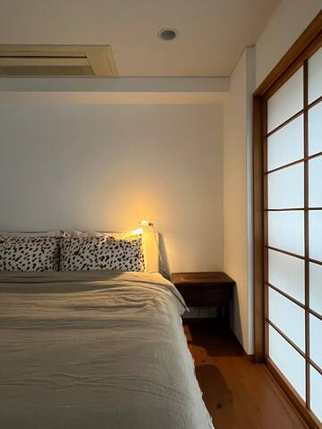 A Designer‘s Own Wabi-Sabi Apt_Newly open Mar 2025 gallery image 4