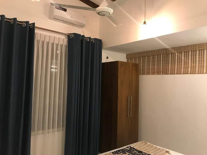 غرفة النوم 1