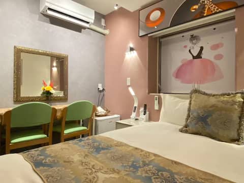 Tokyo Shinjuku Kabukicho Walking Distance Le Ciel Luxury Hotel 2 min walk to JR Okubo Station, 5 min