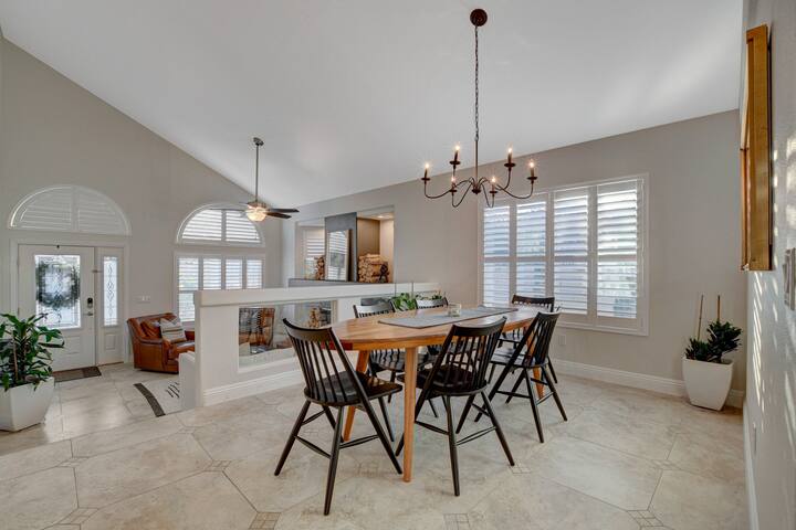 Gorgeous 5BR w/Casita Pool & Spa gallery image 5