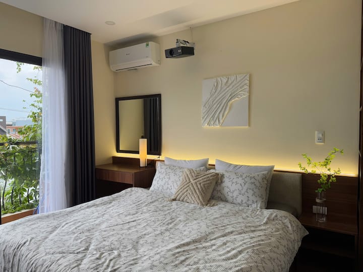 Discount 25% -Apartment W/ Projector - Big Balcony - Da Nang