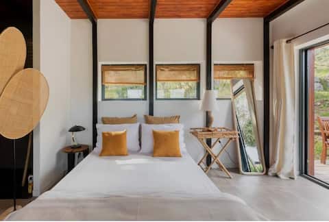 Annonce Airbnb populaire: Casa Verdi: nestled in the maquis, close to the beach. à Porto Vecchio