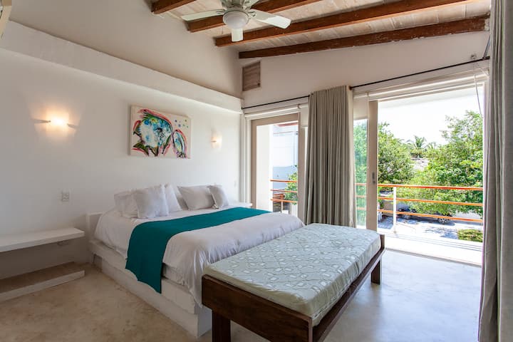 غرفة 5 مع شرفة