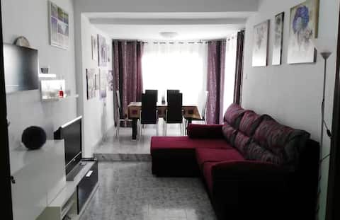 Airbnb con mejor rendimiento: Penthouse near the Bioparc and General Hospital en L'olivereta