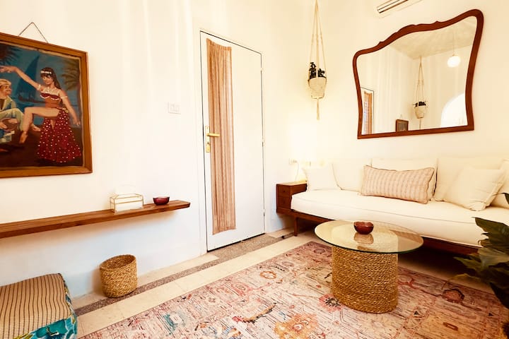 Secret Garden Designer Rooftop Apt Downtown - Cairo