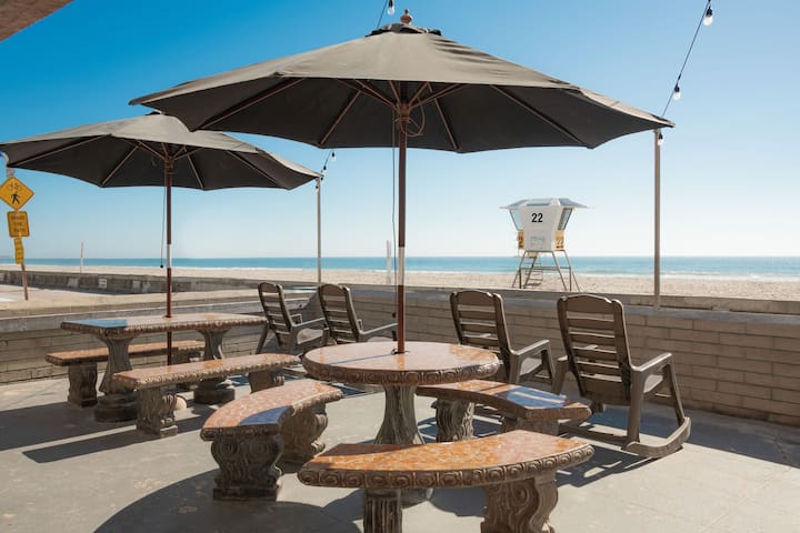 Mission Beach Paradise with Sweeping Ocean Views