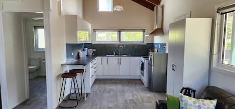 Successful Airbnb property: Cottage in Northland