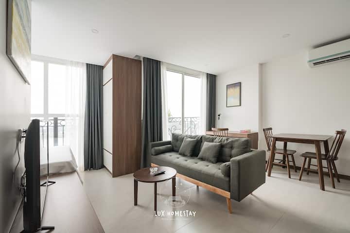 Unforgettable Lake View_come And Check The View - Hanoi