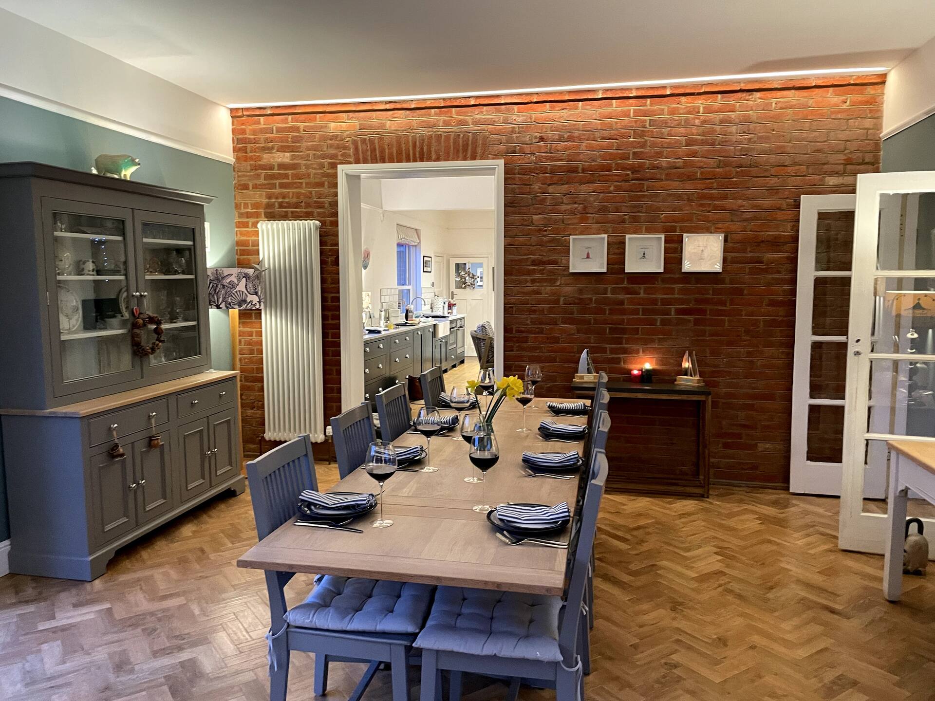 Stunning Home in the Heart of Hamble