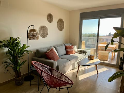 Propiedad de Airbnb exitosa: Charming beach apartment 2 BEDROOMS and 2 BATHROOMS en Alcalà De Xivert