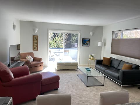 Spacious 2Bd /1.5 BA Town of Fairfax