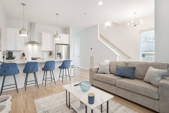 Townhouse in Nashville!