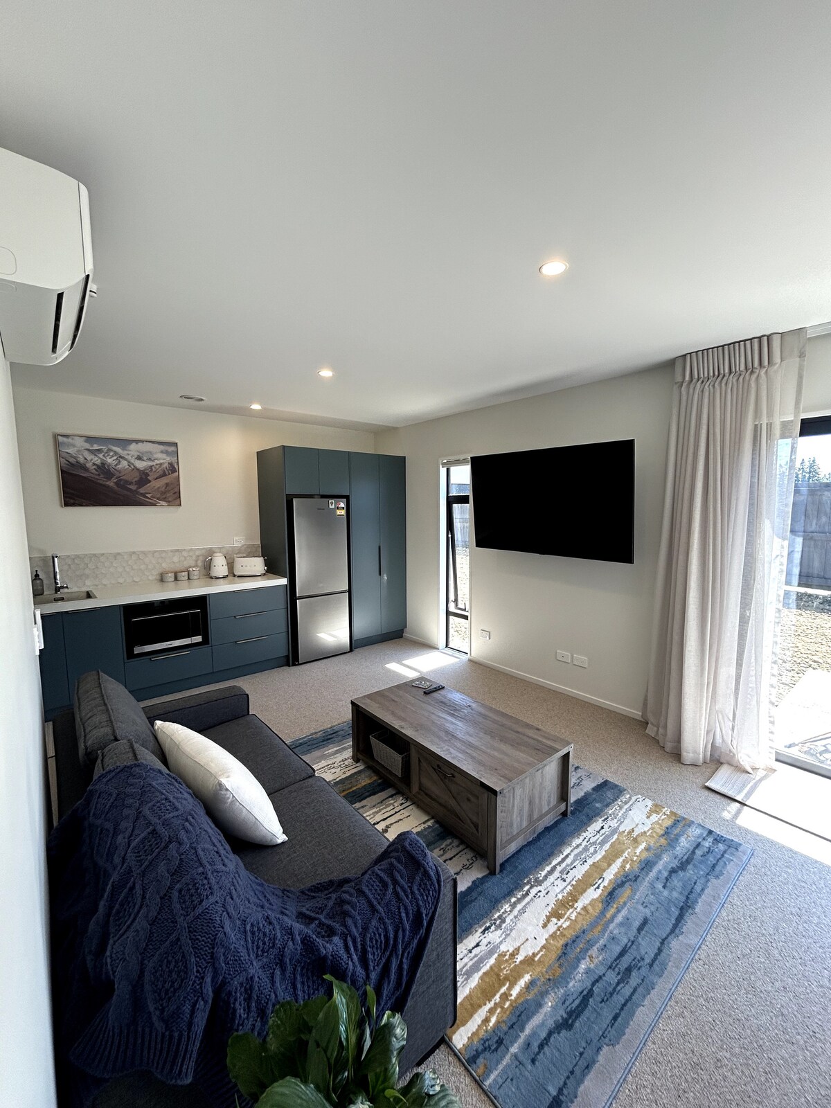 Popular Airbnb listing: Mountain Abode Methven in Ashburton District West